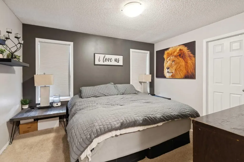 45 Copperfield Heath SE Calgary AB T2Z 4V2