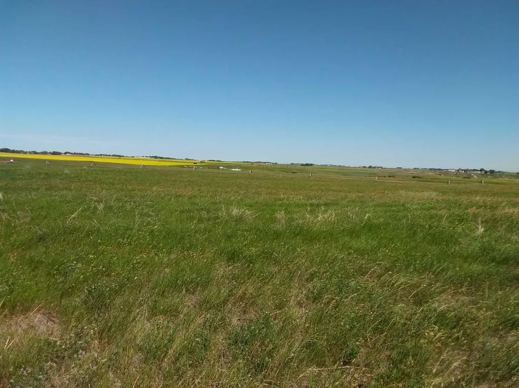 4;22;9;14; Sw,se Rural Lethbridge County AB T0L 0V0