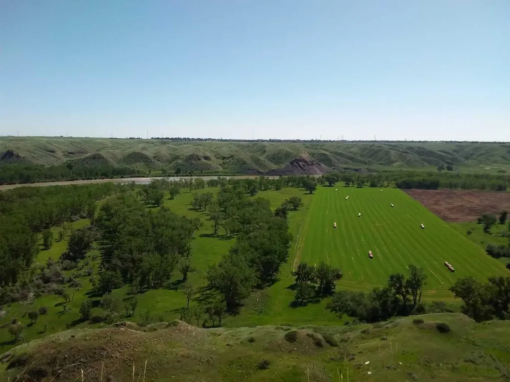 4;22;9;14; Sw,se Rural Lethbridge County AB T0L 0V0