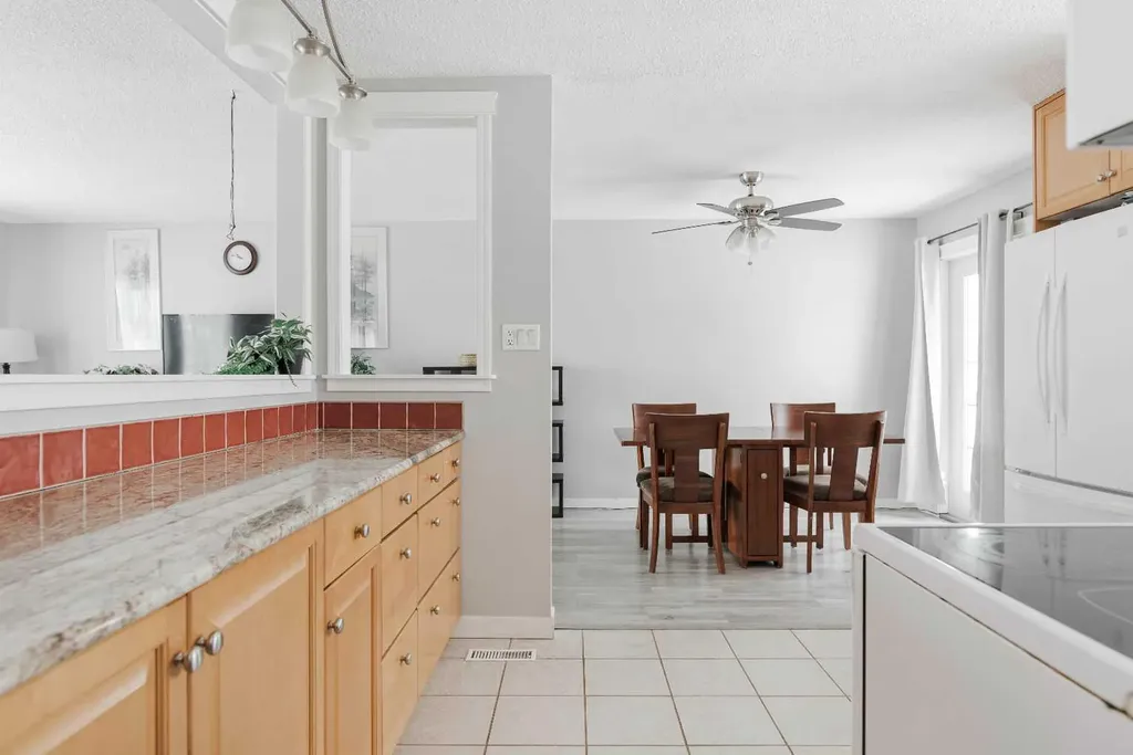 113 Deep Road Fort Mcmurray AB T9K 1B7