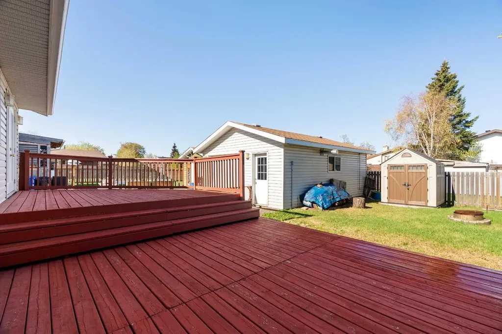 113 Deep Road Fort Mcmurray AB T9K 1B7