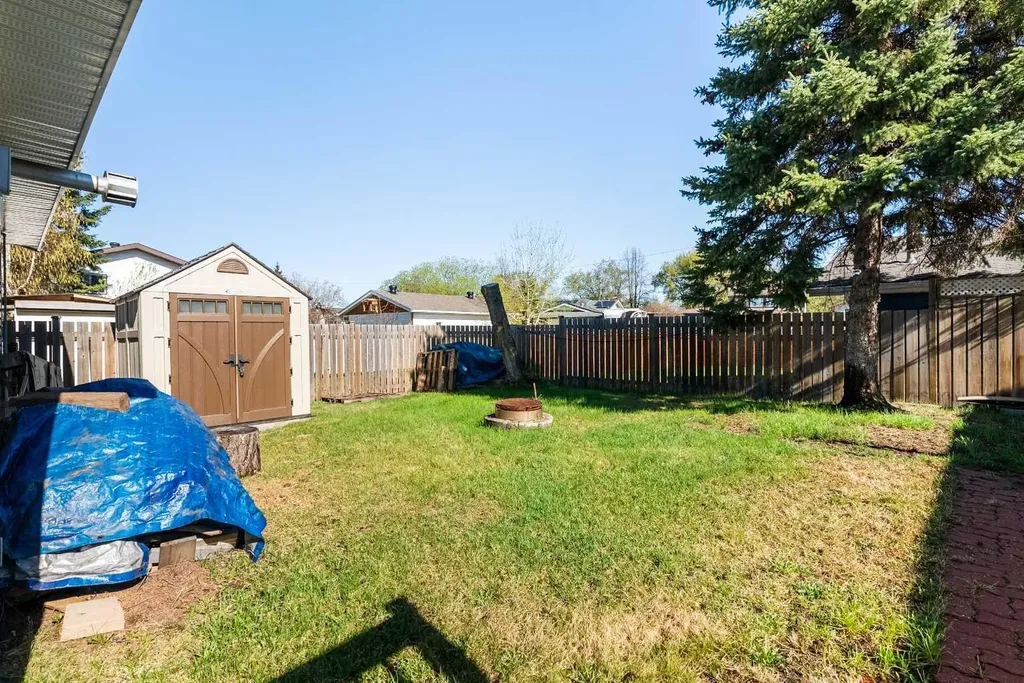 113 Deep Road Fort Mcmurray AB T9K 1B7