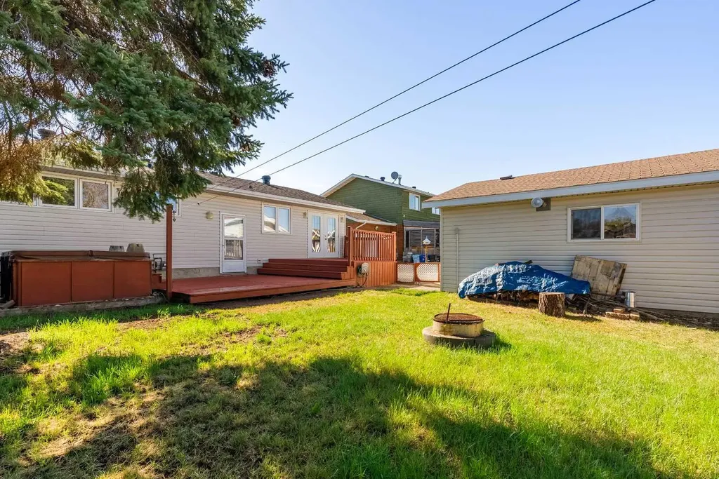 113 Deep Road Fort Mcmurray AB T9K 1B7