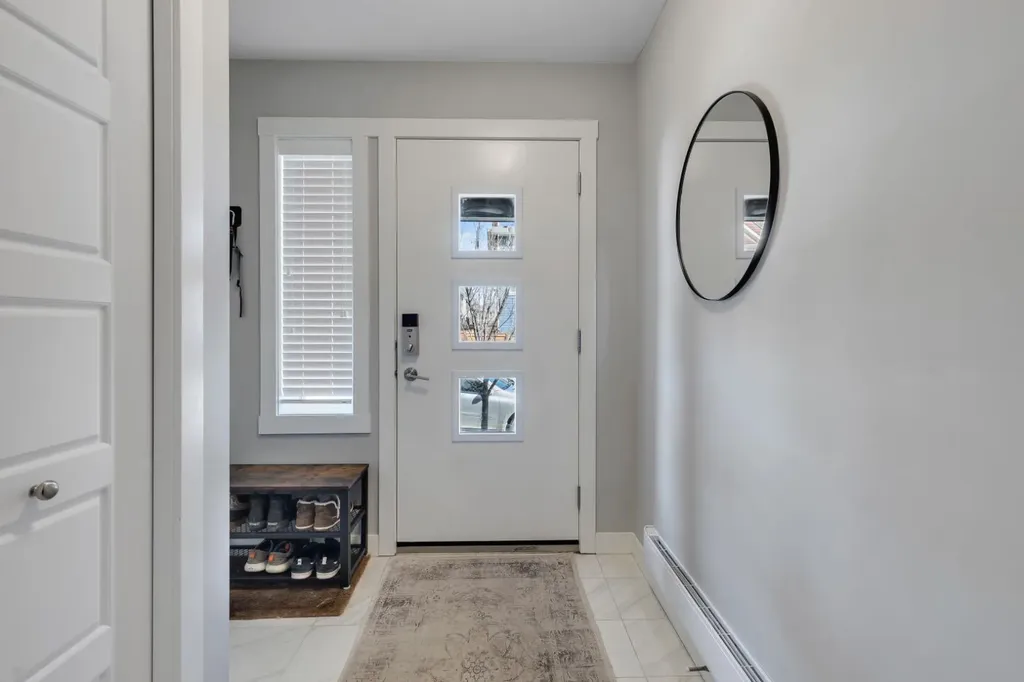 11 Sage Bluff Gate NW Calgary AB T3R 1T5