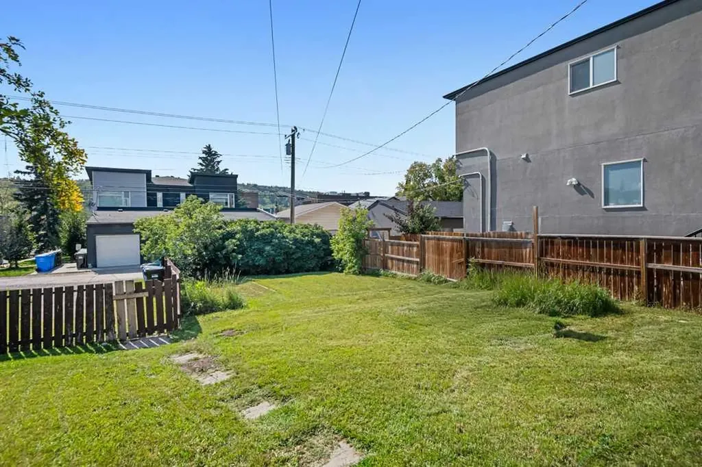4503 Bowness Road NW Calgary AB T3B 0A9