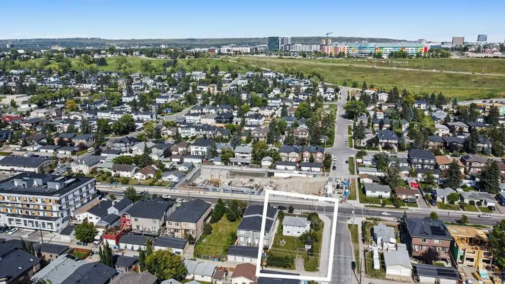 4503 Bowness Road NW Calgary AB T3B 0A9