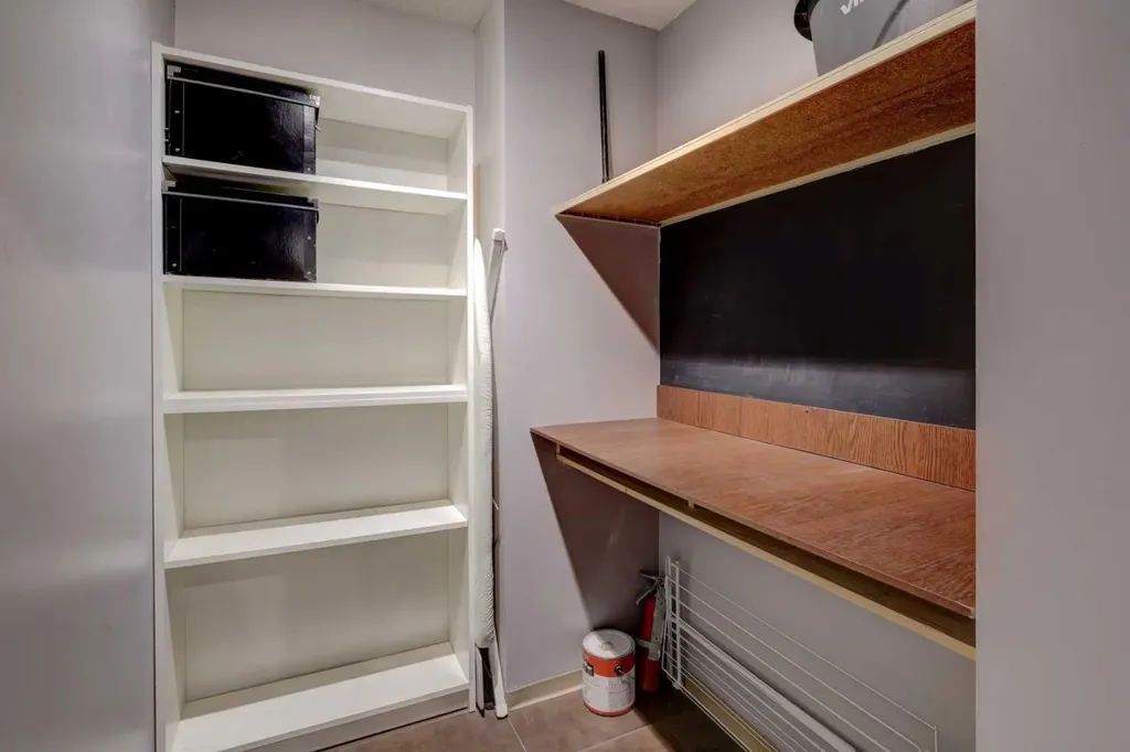 738 3 Avenue SW Calgary AB T2P0G7