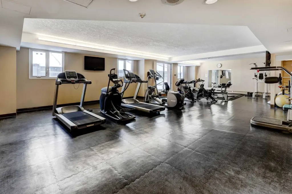738 3 Avenue SW Calgary AB T2P0G7