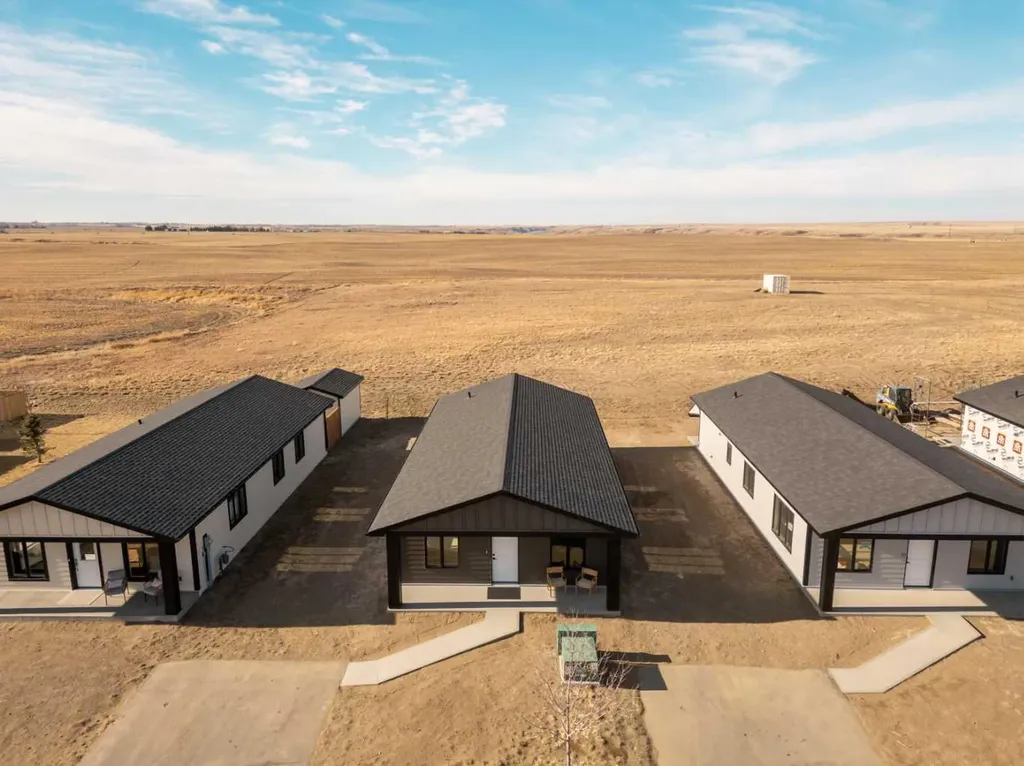 7038 48 Street Taber AB T1G 0G7