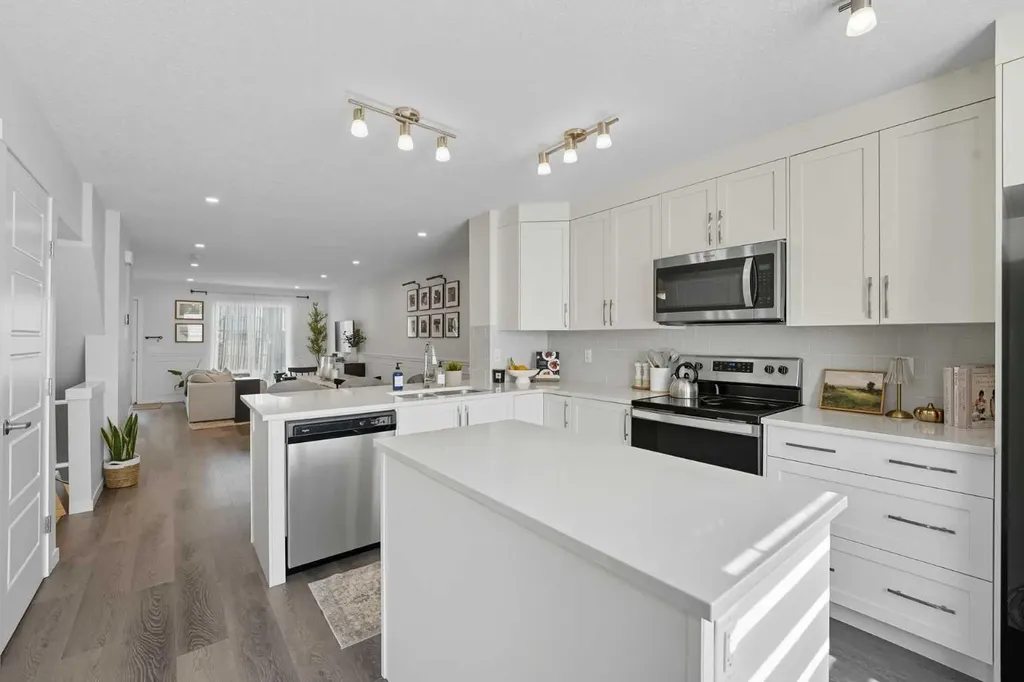 474 Seton Circle SE Calgary AB T3M3P6