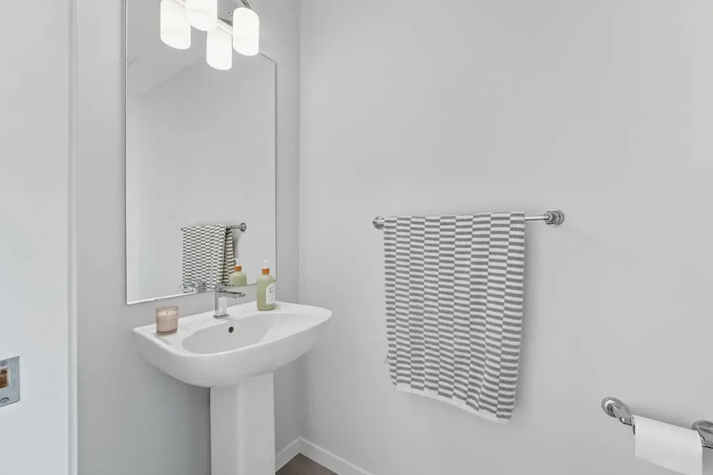474 Seton Circle SE Calgary AB T3M3P6