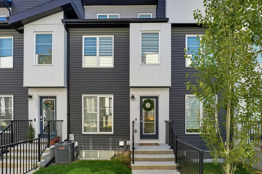 474 Seton Circle SE Calgary AB T3M3P6