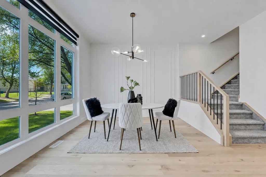 523 55 Avenue SW Calgary AB T2V 0E9