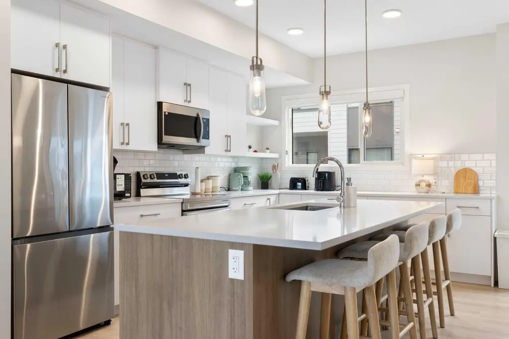 20295 Seton Way SE Calgary AB T3M 3X3