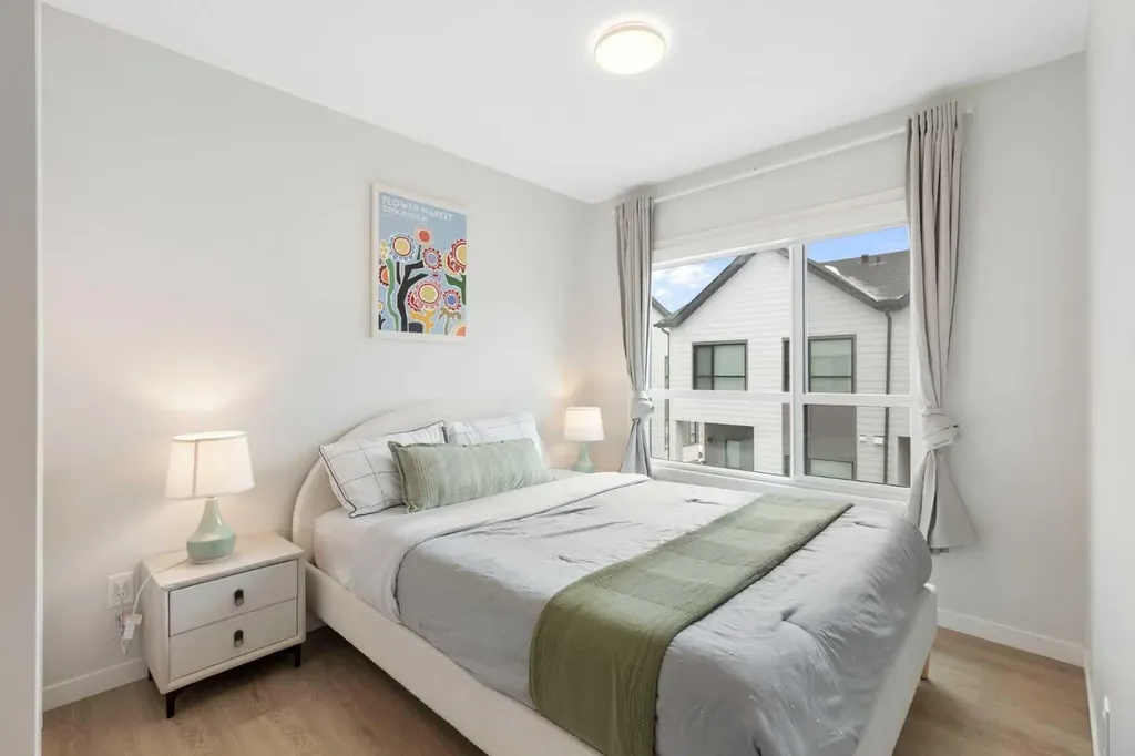 20295 Seton Way SE Calgary AB T3M 3X3