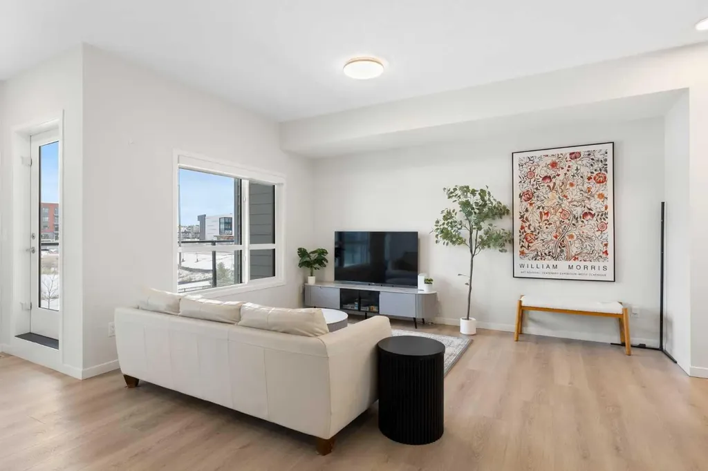 20295 Seton Way SE Calgary AB T3M 3X3