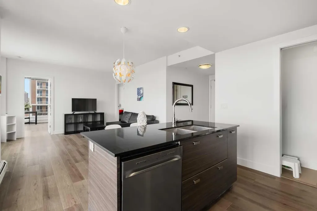 1500 7 Street SW Calgary AB T2R 1A7