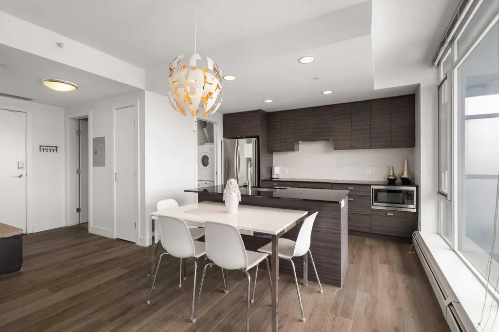1500 7 Street SW Calgary AB T2R 1A7