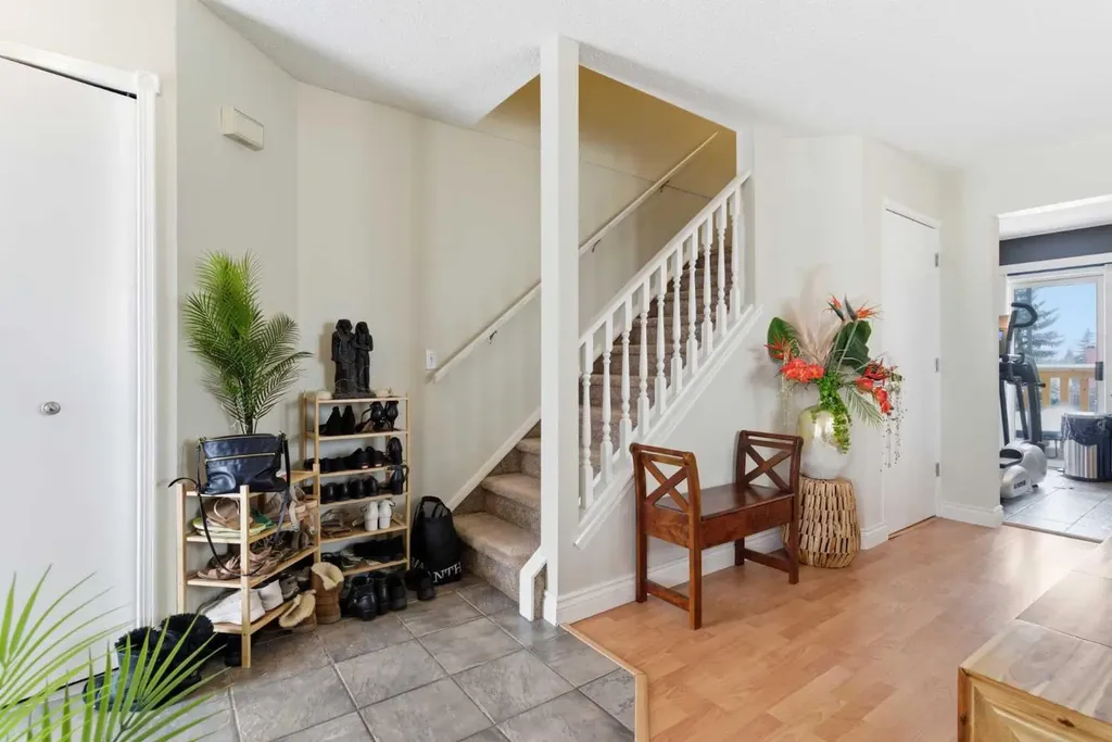 59 Abbeydale Villas NE Calgary AB T2A7P6