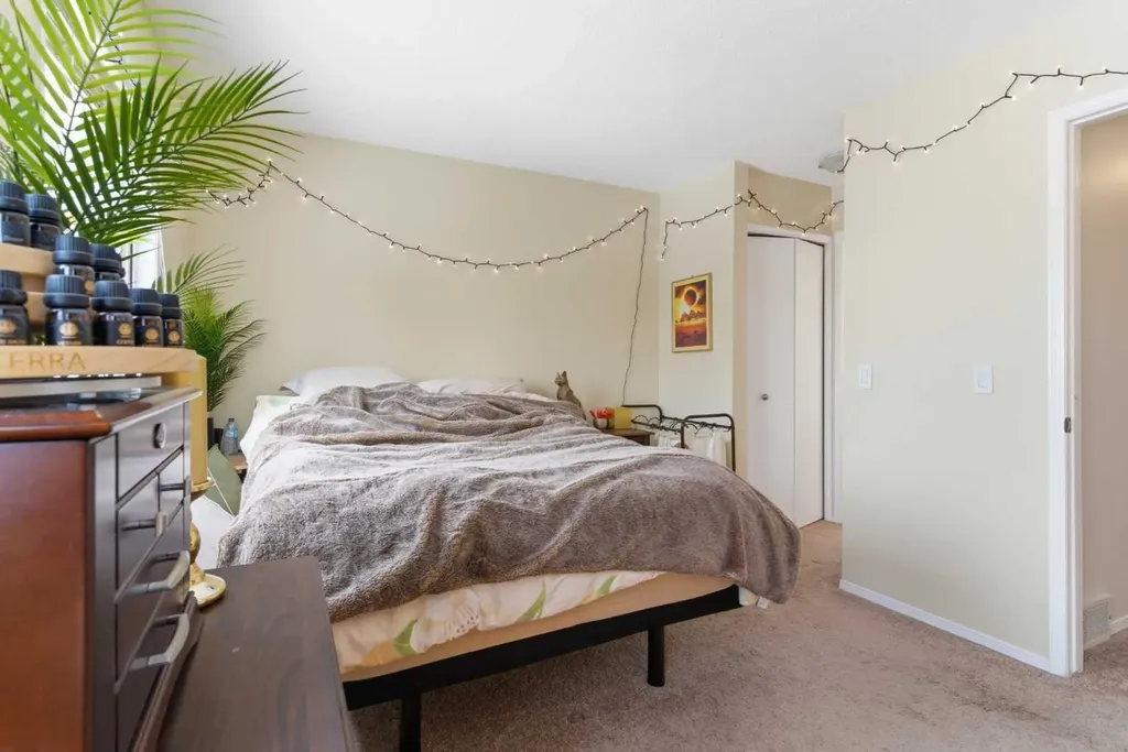 59 Abbeydale Villas NE Calgary AB T2A7P6