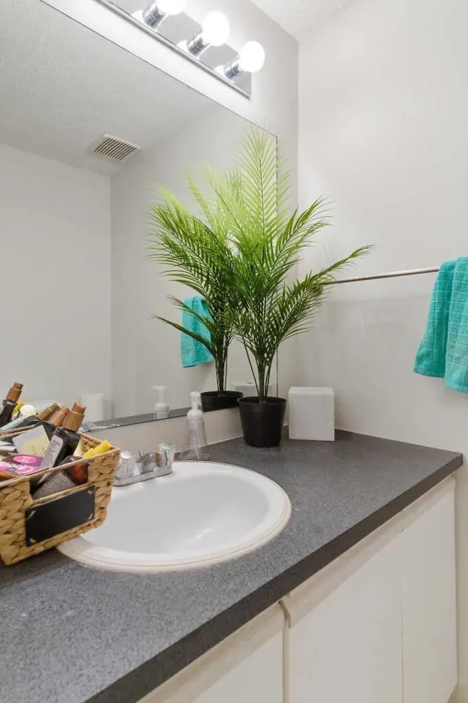 59 Abbeydale Villas NE Calgary AB T2A7P6