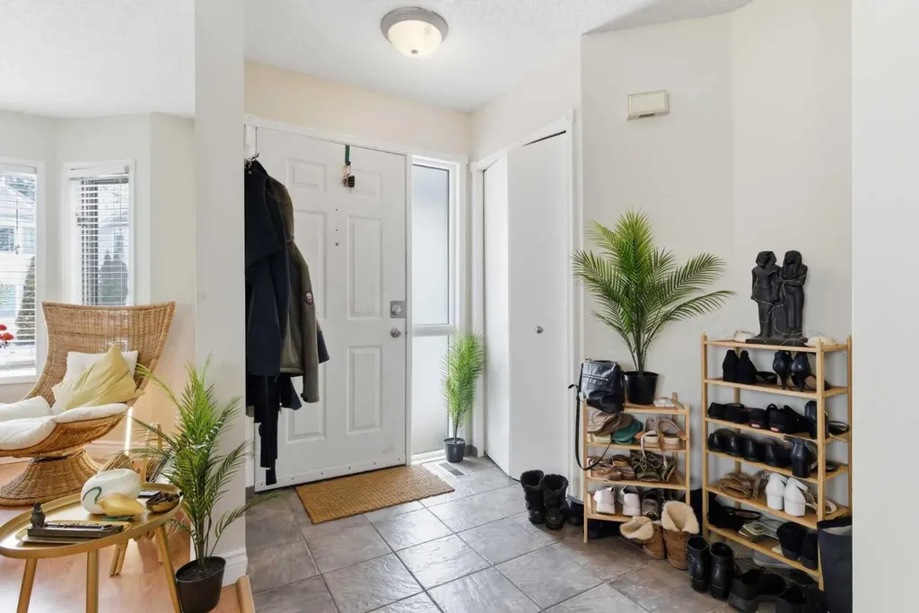 59 Abbeydale Villas NE Calgary AB T2A7P6
