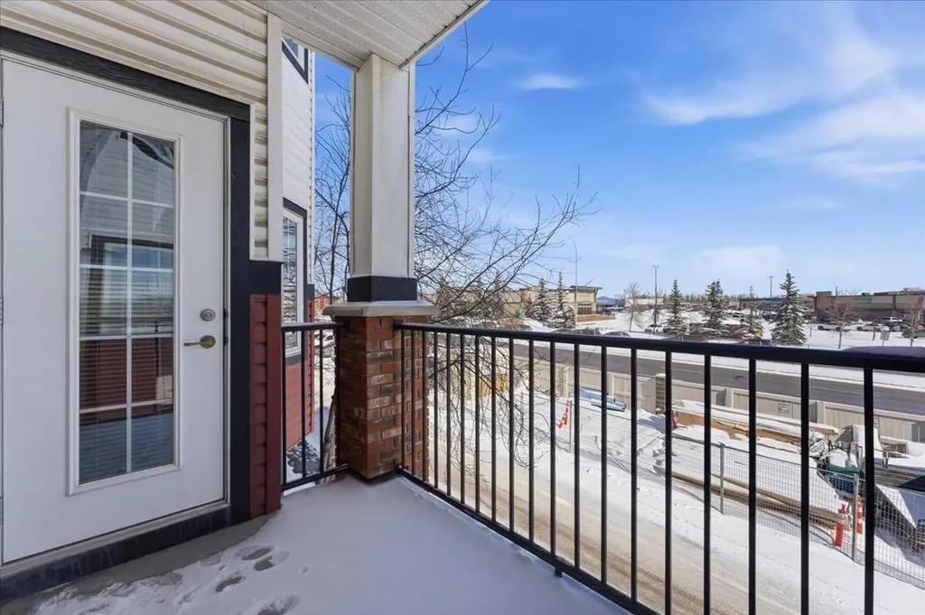 30 Royal Oak Plaza NW Calgary AB T3G 0C1