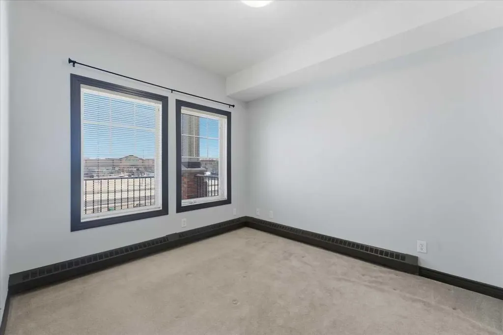 30 Royal Oak Plaza NW Calgary AB T3G 0C1
