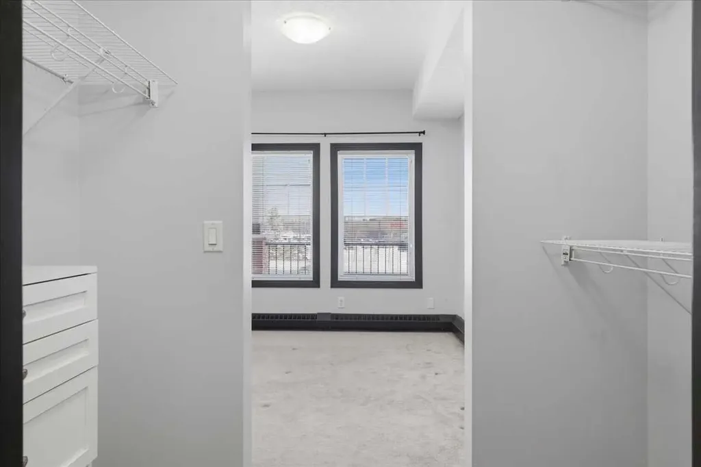 30 Royal Oak Plaza NW Calgary AB T3G 0C1