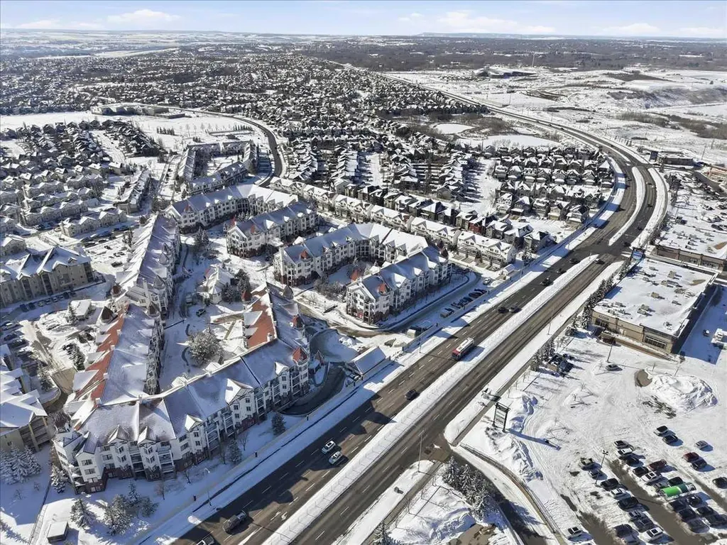 30 Royal Oak Plaza NW Calgary AB T3G 0C1