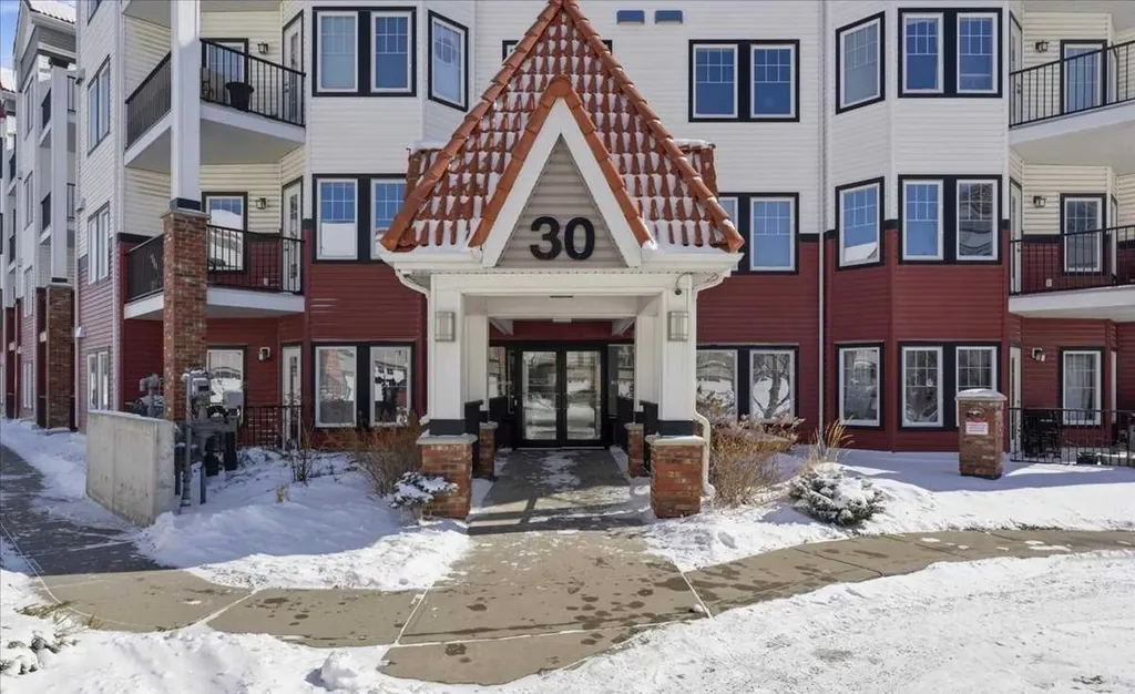 30 Royal Oak Plaza NW Calgary AB T3G 0C1
