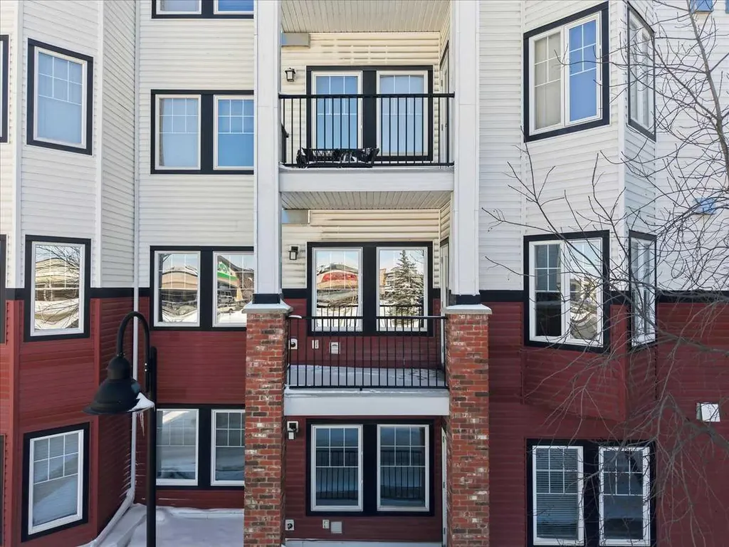 30 Royal Oak Plaza NW Calgary AB T3G 0C1