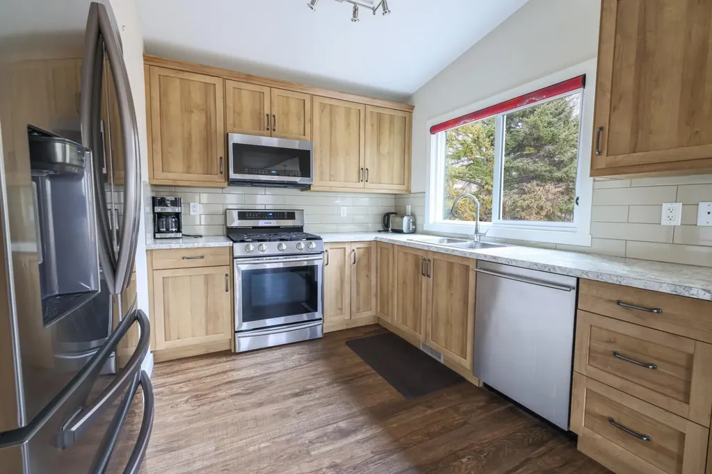 375040 Range Road 8-1 Rural Clearwater County AB T4T 2A2