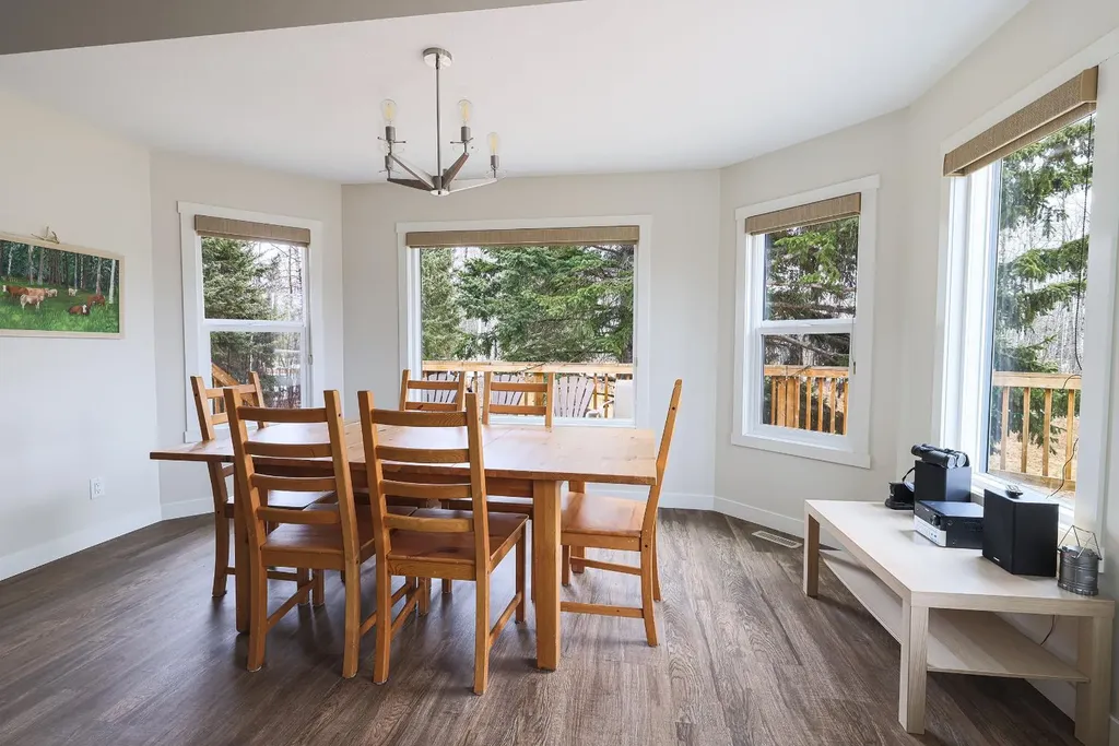 375040 Range Road 8-1 Rural Clearwater County AB T4T 2A2