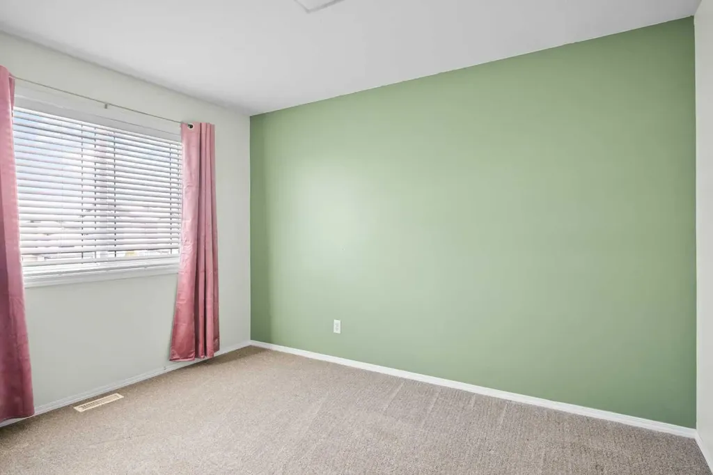 17 Skara Brae Close Carstairs AB T0M0N0