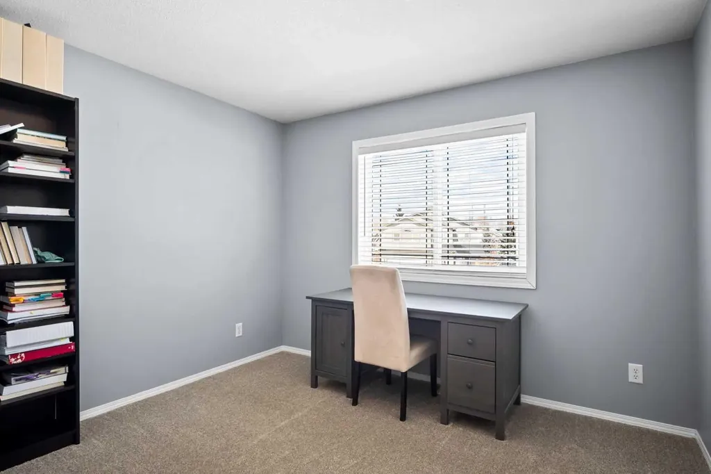 17 Skara Brae Close Carstairs AB T0M0N0