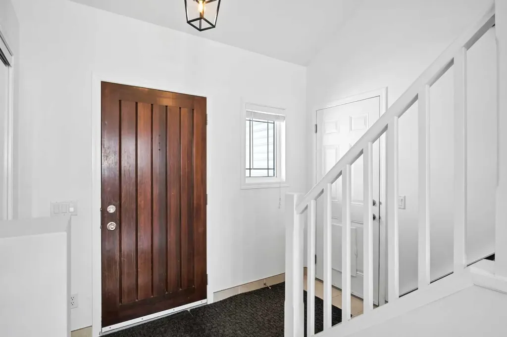 17 Skara Brae Close Carstairs AB T0M0N0