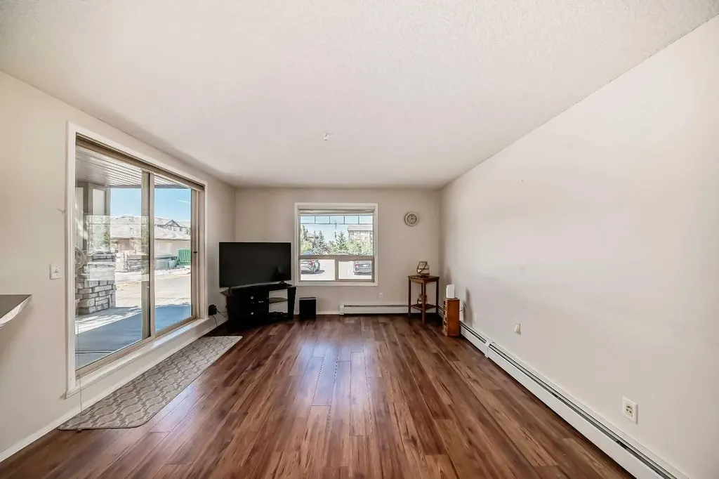60 Panatella Street NW Calgary AB T3K 0M1