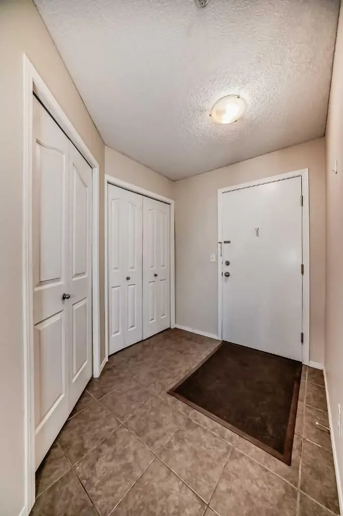 60 Panatella Street NW Calgary AB T3K 0M1