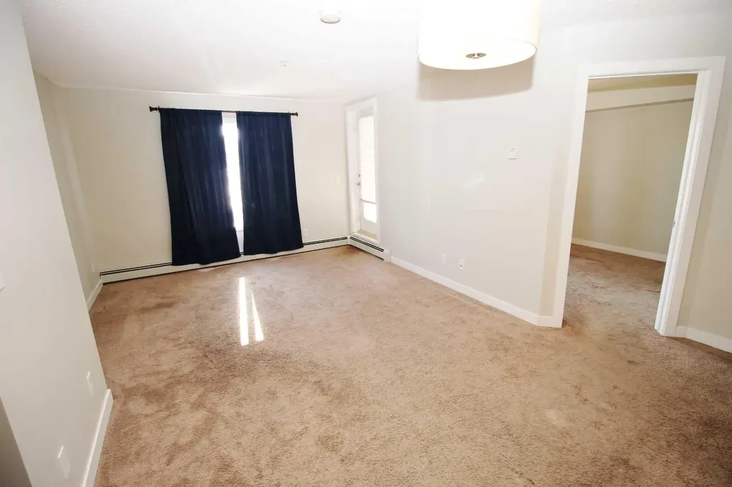 195 Kincora Glen Road NW Calgary AB T3R 0S3