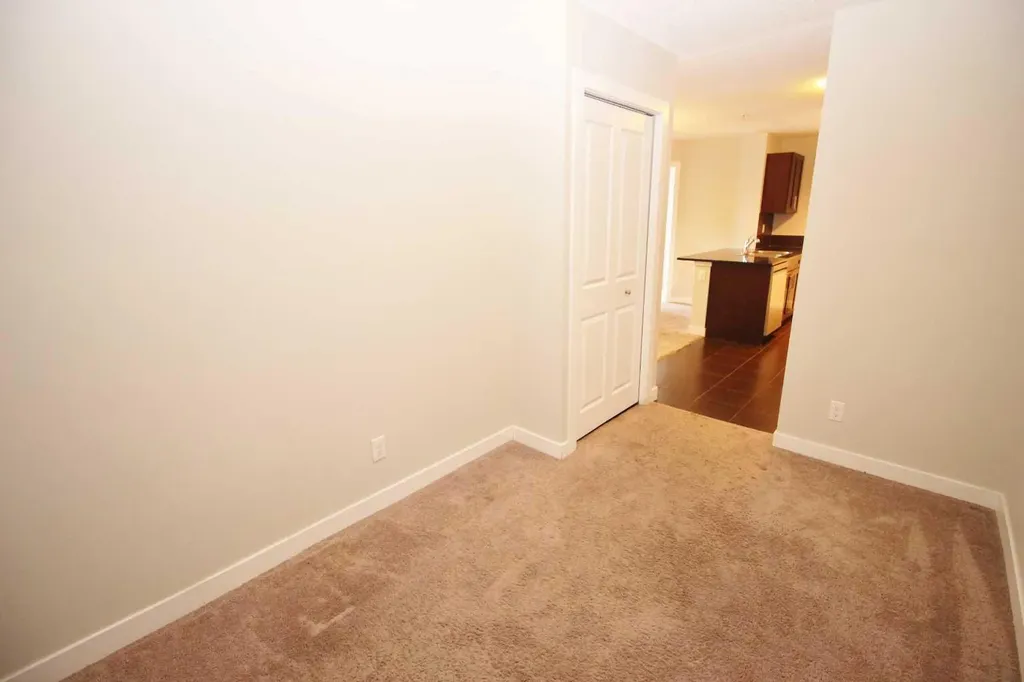 195 Kincora Glen Road NW Calgary AB T3R 0S3