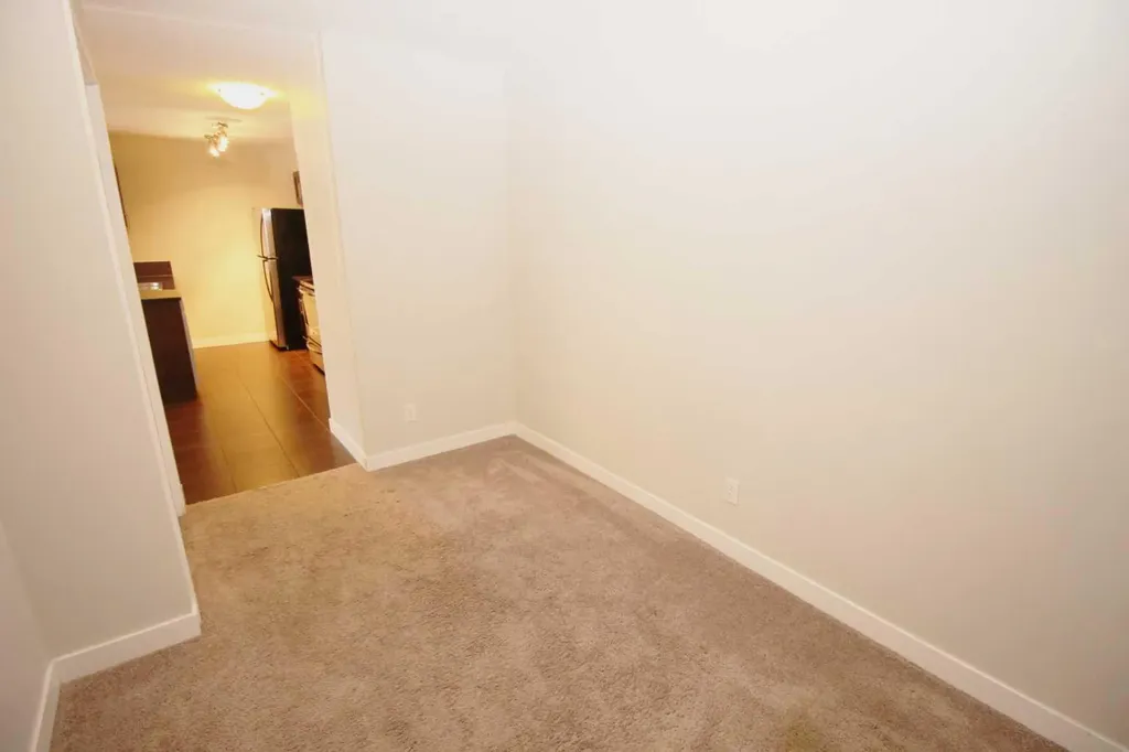 195 Kincora Glen Road NW Calgary AB T3R 0S3