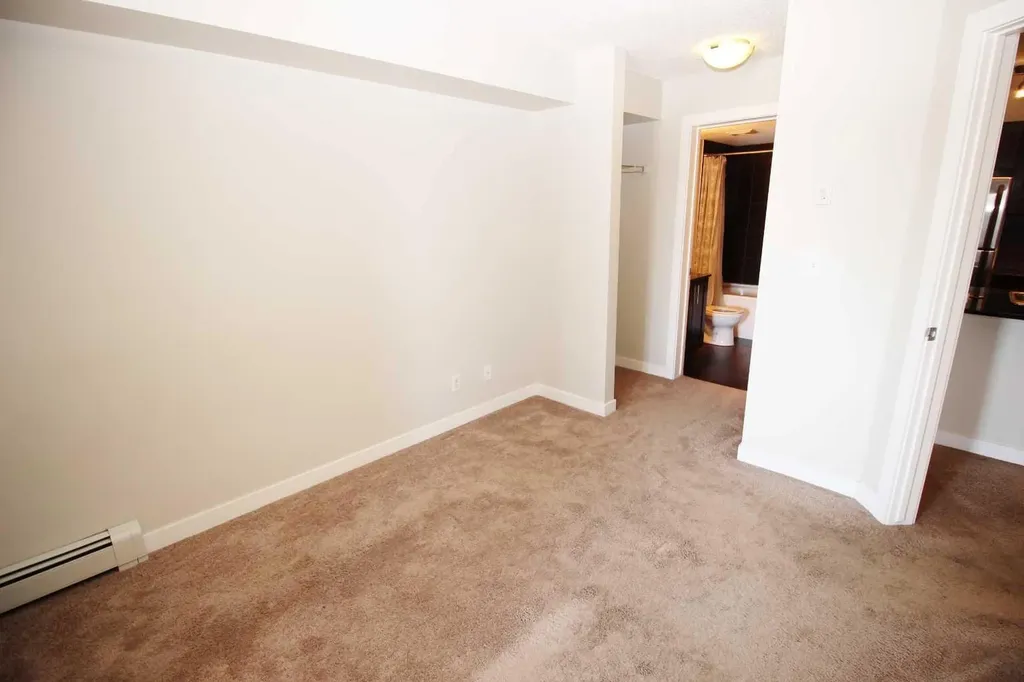 195 Kincora Glen Road NW Calgary AB T3R 0S3