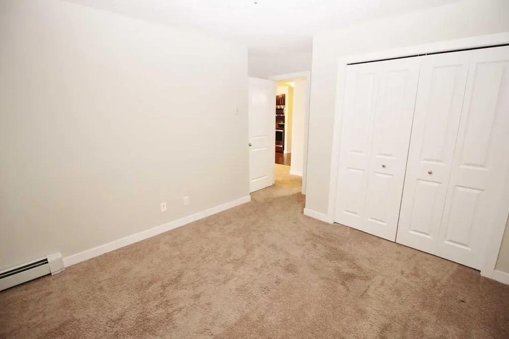 195 Kincora Glen Road NW Calgary AB T3R 0S3