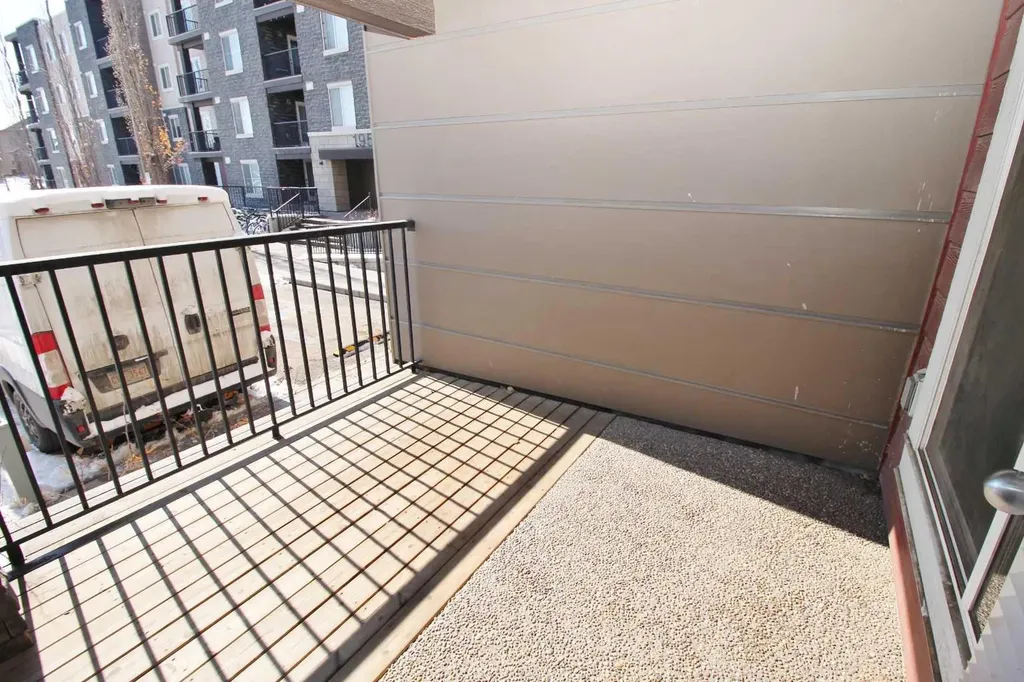 195 Kincora Glen Road NW Calgary AB T3R 0S3