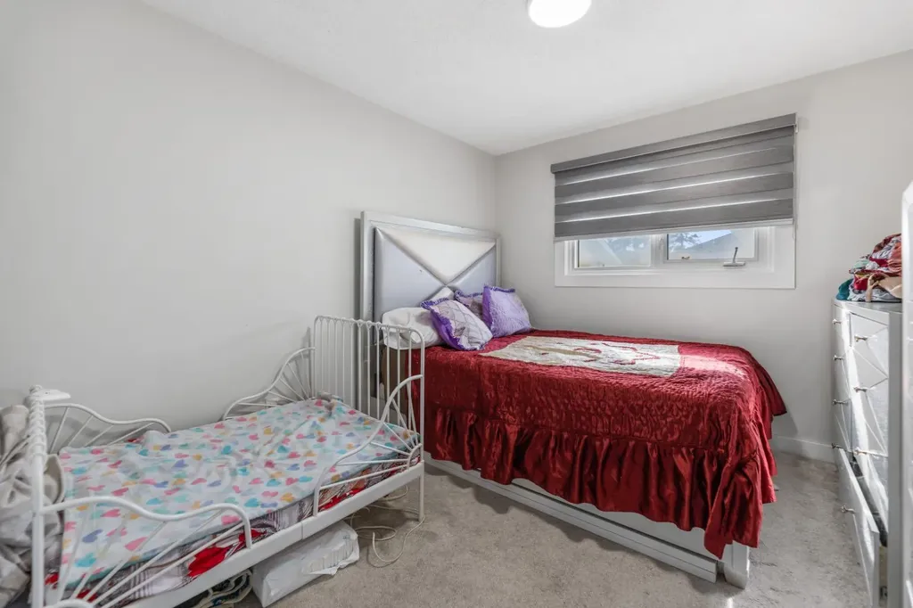 259 Manora Crescent NE Calgary AB T2A4S4