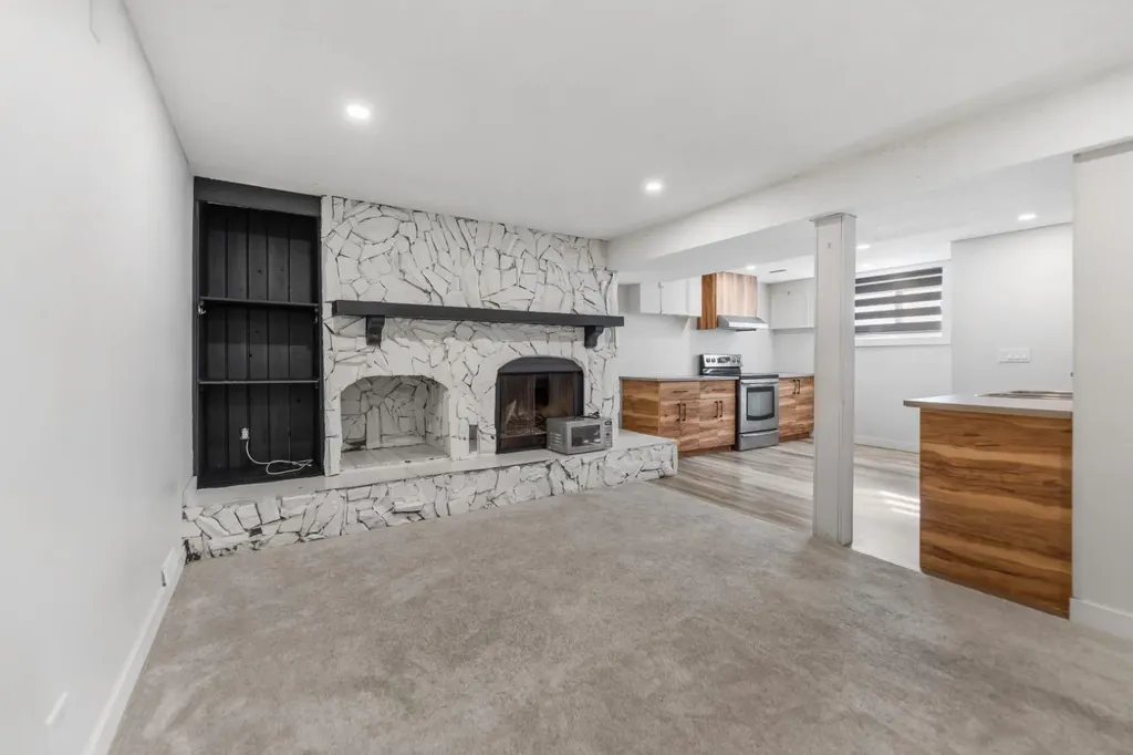 259 Manora Crescent NE Calgary AB T2A4S4