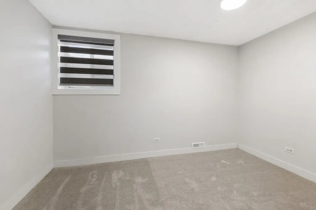 259 Manora Crescent NE Calgary AB T2A4S4