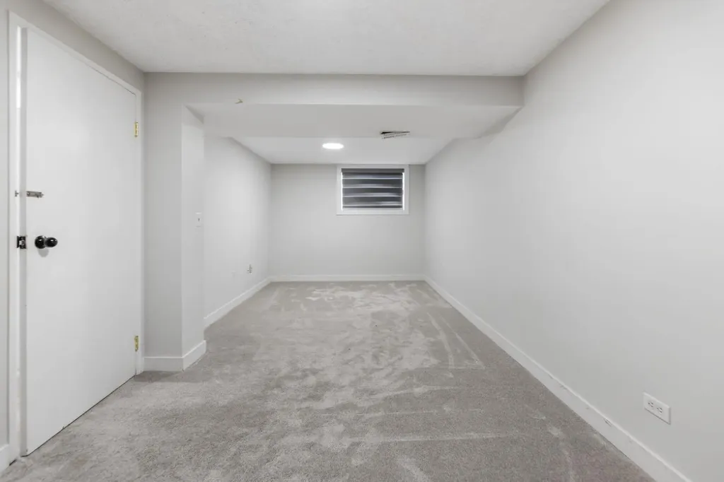 259 Manora Crescent NE Calgary AB T2A4S4
