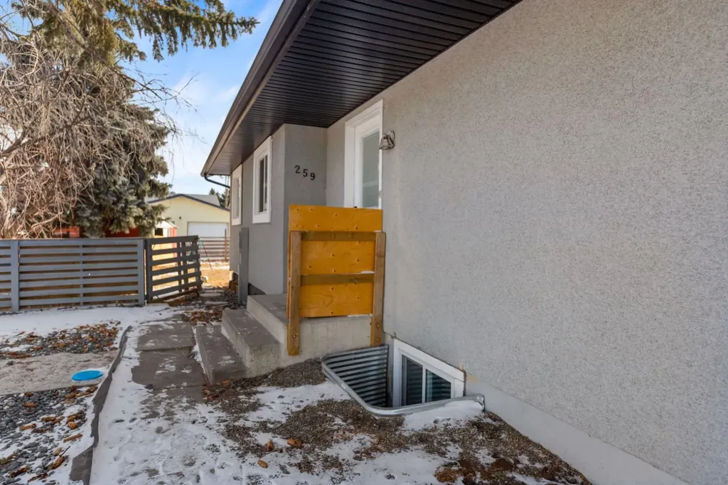 259 Manora Crescent NE Calgary AB T2A4S4